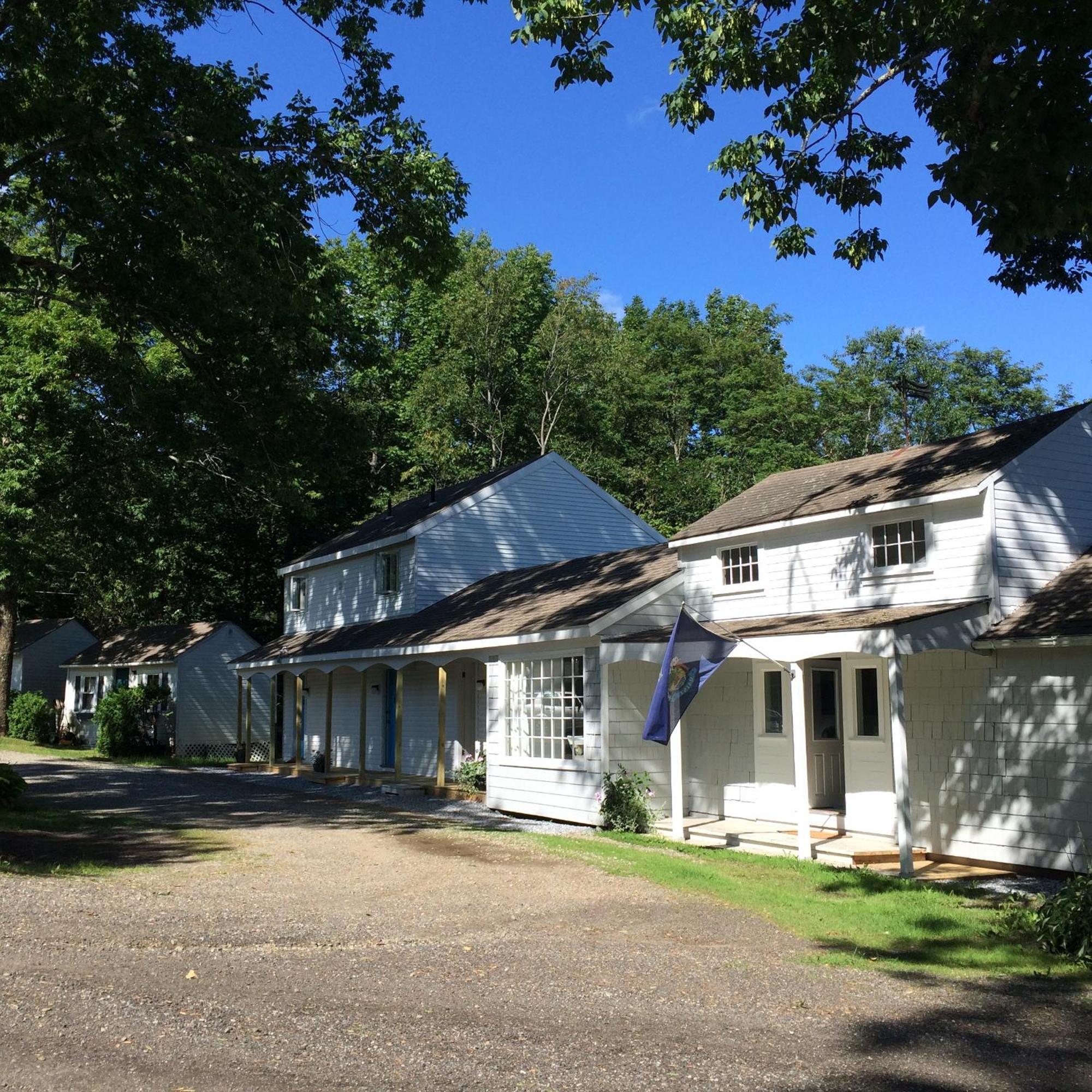 Lincolnville Motel Exterior photo